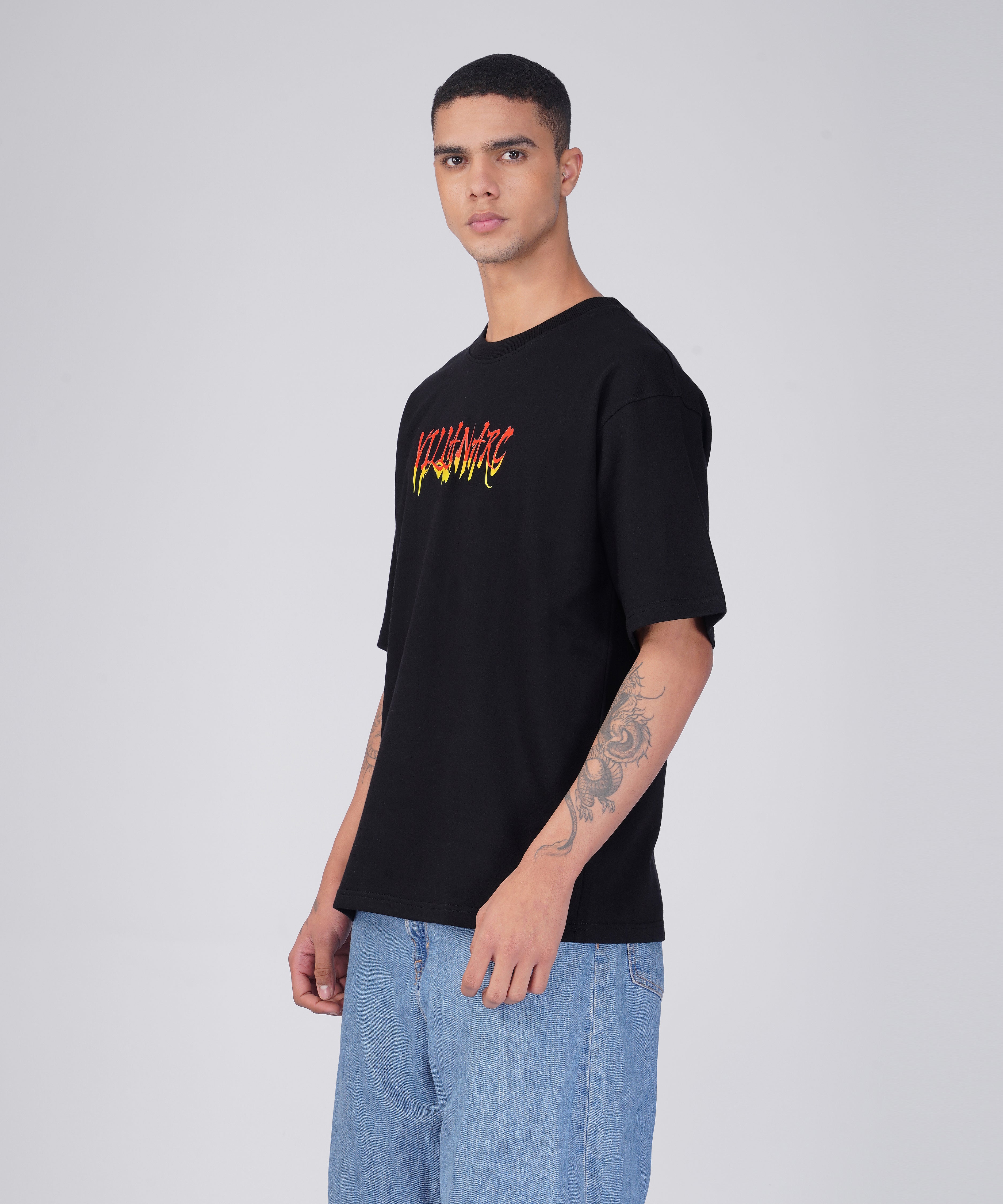 "VILAN ARC" OVERSIZED TSHIRT